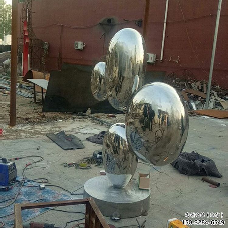 噴漆雞蛋雕塑 中式村口小品 草地雕塑 噴漆雞蛋雕塑 中式村口小品 草地雕塑