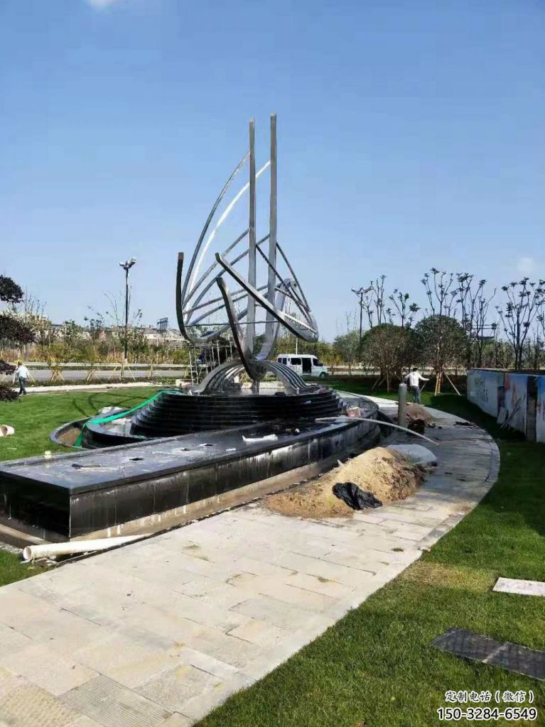 噴漆船艇雕塑 中式村口小品 草地雕塑 噴漆船艇雕塑 中式村口小品 草地雕塑