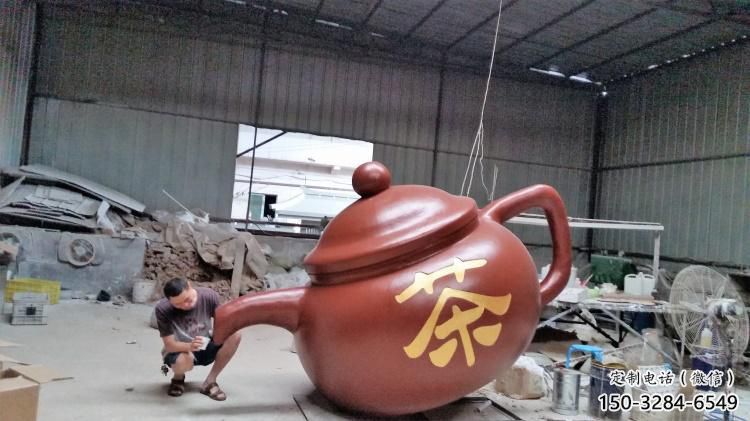 草地酒壺雕塑 現(xiàn)代校園小品 大型雕塑 草地酒壺雕塑 現(xiàn)代校園小品 大型雕塑