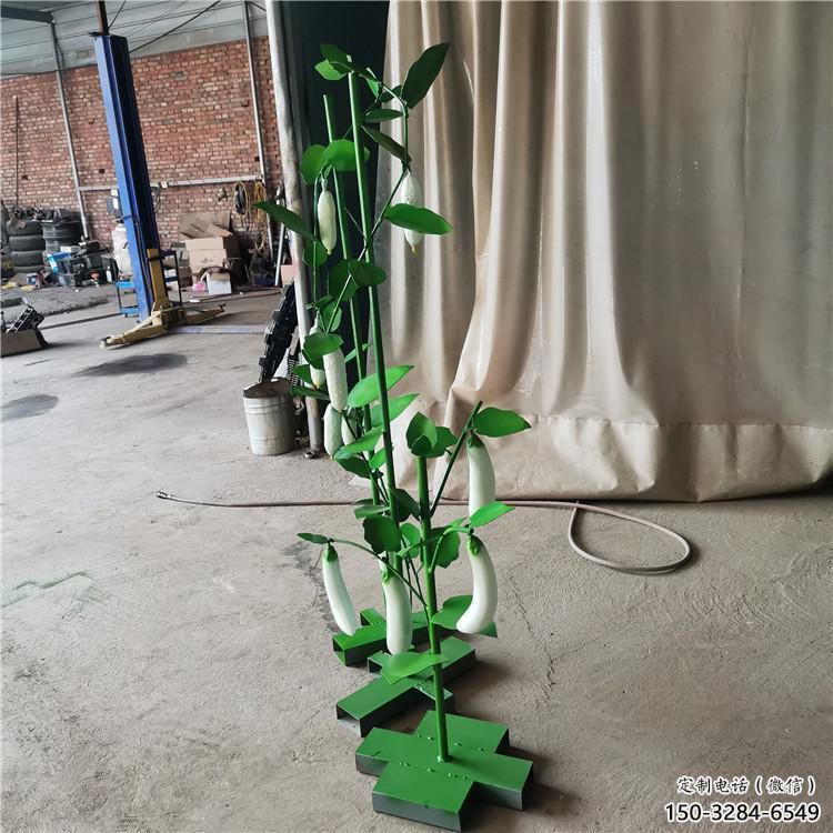 庭院茄子雕塑 城市古銅色雕塑 水果小品 庭院茄子雕塑 城市古銅色雕塑 水果小品