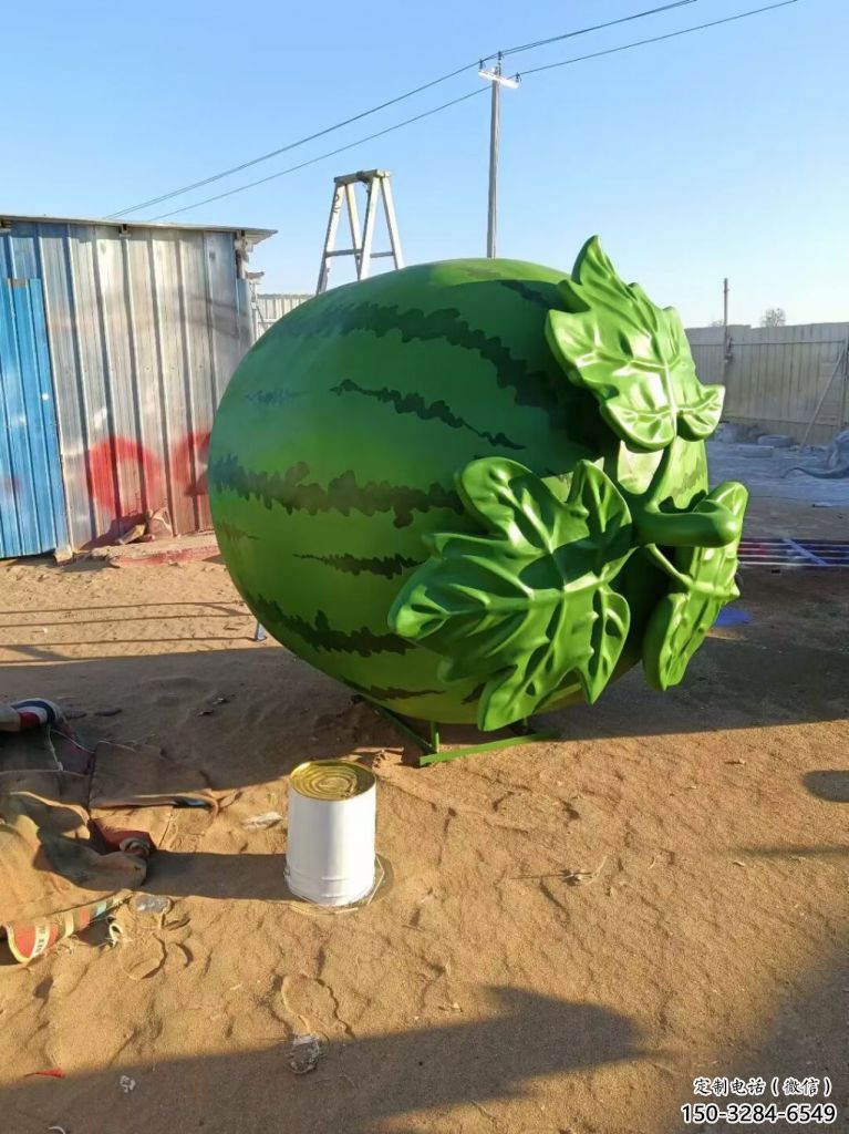 玻璃鋼西瓜雕塑 田間彩繪雕塑 仿真擺件 玻璃鋼西瓜雕塑 田間彩繪雕塑 仿真擺件