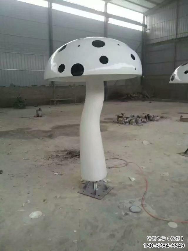 大型蘑菇雕塑 門口創意雕塑 售樓處小品 大型蘑菇雕塑 門口創意雕塑 售樓處小品