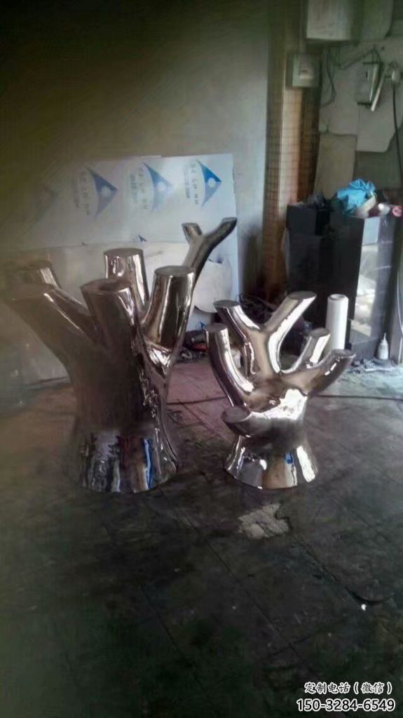 不銹鋼樹(shù)樁雕塑廠家 啞光大樹(shù)雕塑 公園植物雕塑 不銹鋼樹(shù)樁雕塑廠家 啞光大樹(shù)雕塑 公園植物雕塑