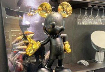 唐老鴨雕塑 大型別墅區(qū)卡通雕塑 農(nóng)村動(dòng)漫雕塑