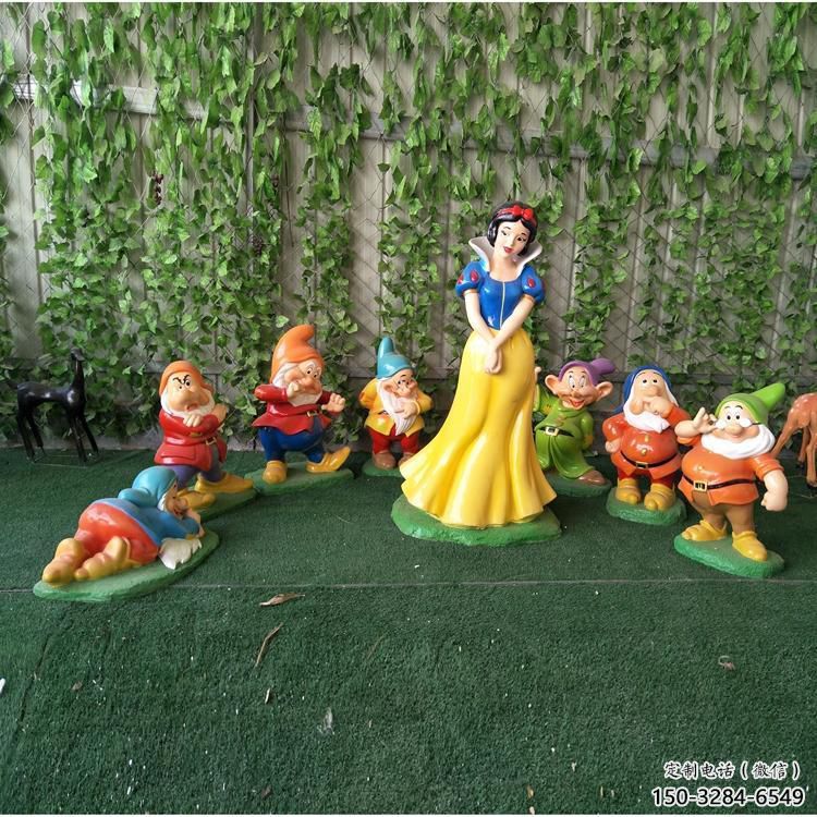 白雪公主雕塑 啞光卡通雕塑 公園動漫雕塑 白雪公主雕塑 啞光卡通雕塑 公園動漫雕塑