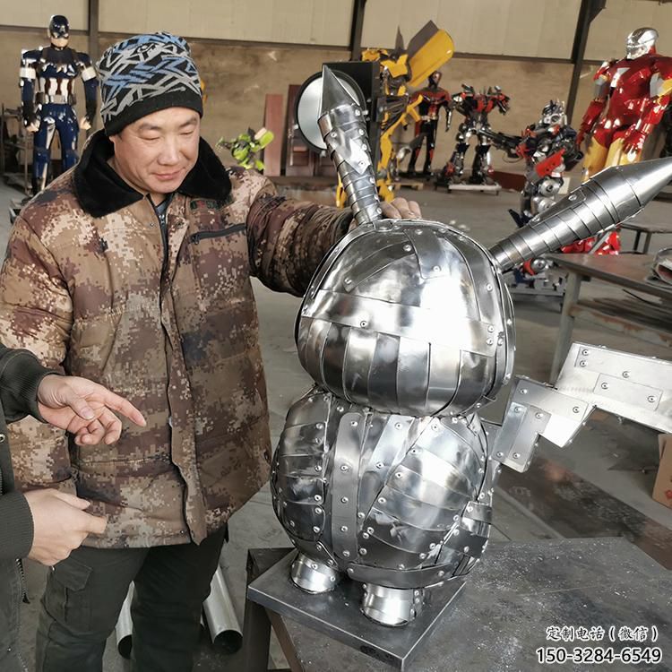 酒店機器人雕塑廠家 景觀美陳卡通雕塑 現(xiàn)代動漫雕塑 酒店機器人雕塑廠家 景觀美陳卡通雕塑 現(xiàn)代動漫雕塑