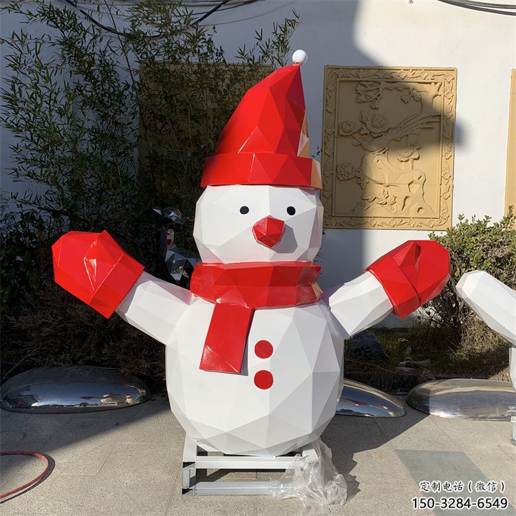 酒店雪人雕塑 庭院卡通雕塑 彩繪小品 酒店雪人雕塑 庭院卡通雕塑 彩繪小品