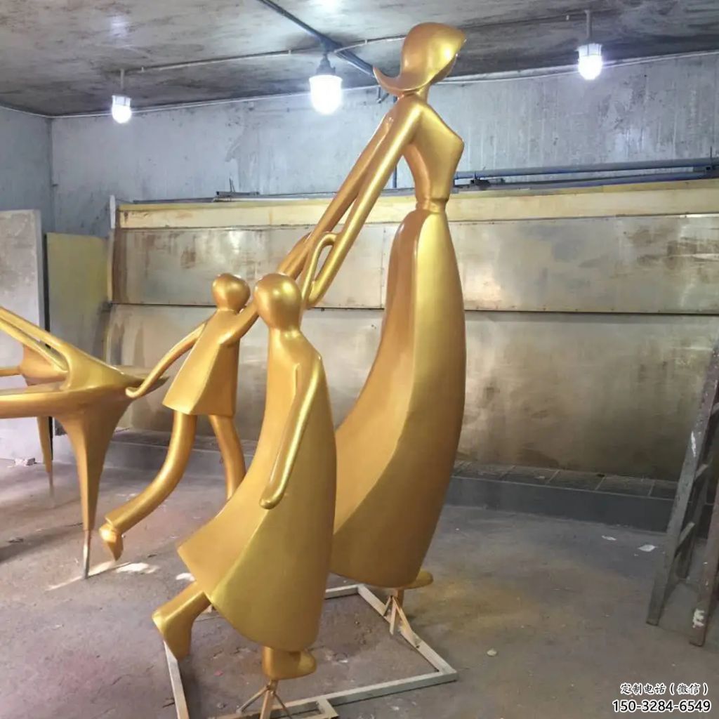 黃銅母親雕塑 鏤空創(chuàng)意女人雕塑 別墅區(qū)肖像雕塑 黃銅母親雕塑 鏤空創(chuàng)意女人雕塑 別墅區(qū)肖像雕塑