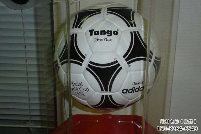 校園足球雕塑 啞光景觀球形雕塑 景觀球類雕塑 校園足球雕塑 啞光景觀球形雕塑 景觀球類雕塑