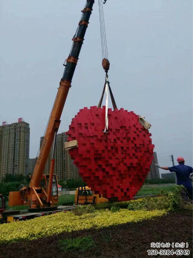 戶外心形雕塑 噴漆桃心雕塑 燈光愛情雕塑 戶外心形雕塑 噴漆桃心雕塑 燈光愛情雕塑