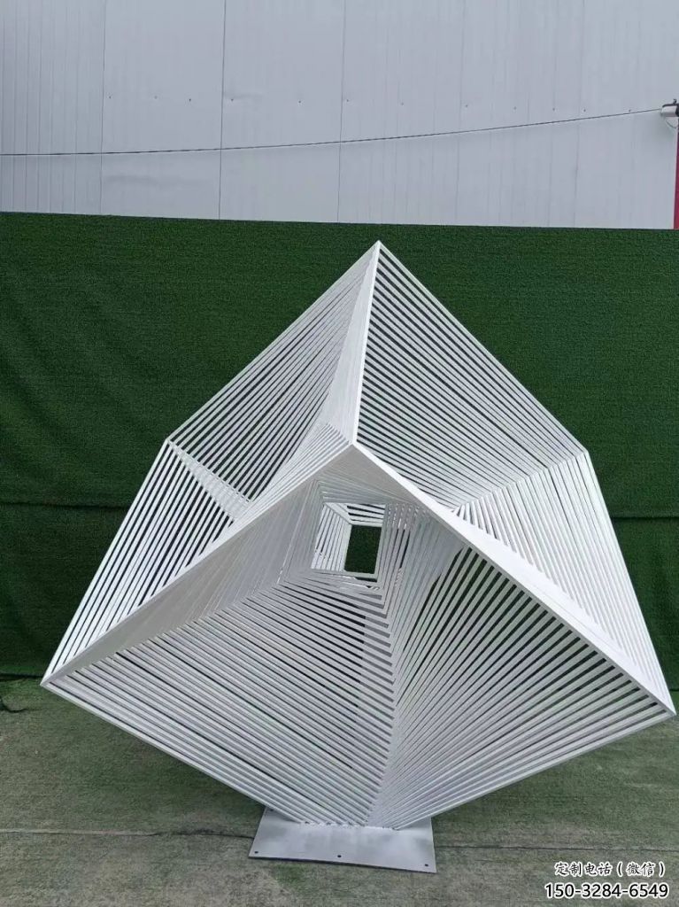 廣場正方形雕塑 抽象正方體雕塑 烤漆方塊雕塑 廣場正方形雕塑 抽象正方體雕塑 烤漆方塊雕塑