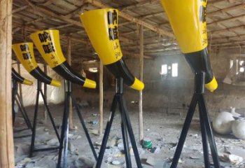 房地產(chǎn)喇叭雕塑 現(xiàn)代景觀雕塑 幾何雕塑