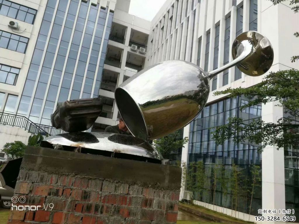 大門口酒杯雕塑 發光公園酒杯子雕塑 仿真杯子雕塑 大門口酒杯雕塑 發光公園酒杯子雕塑 仿真杯子雕塑