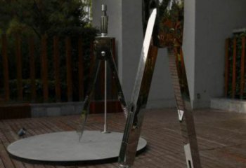 戶外圓規(guī)雕塑 噴漆景觀雕塑 燈光標(biāo)識雕塑