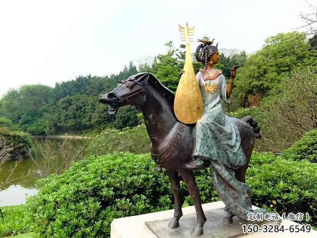 酒店琵琶雕塑 景觀樂器雕塑 現代音樂雕塑 酒店琵琶雕塑 景觀樂器雕塑 現代音樂雕塑