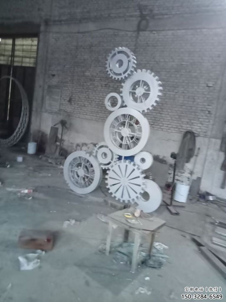 中式齒輪雕塑 啞光工業雕塑 游樂場機械雕塑 中式齒輪雕塑 啞光工業雕塑 游樂場機械雕塑