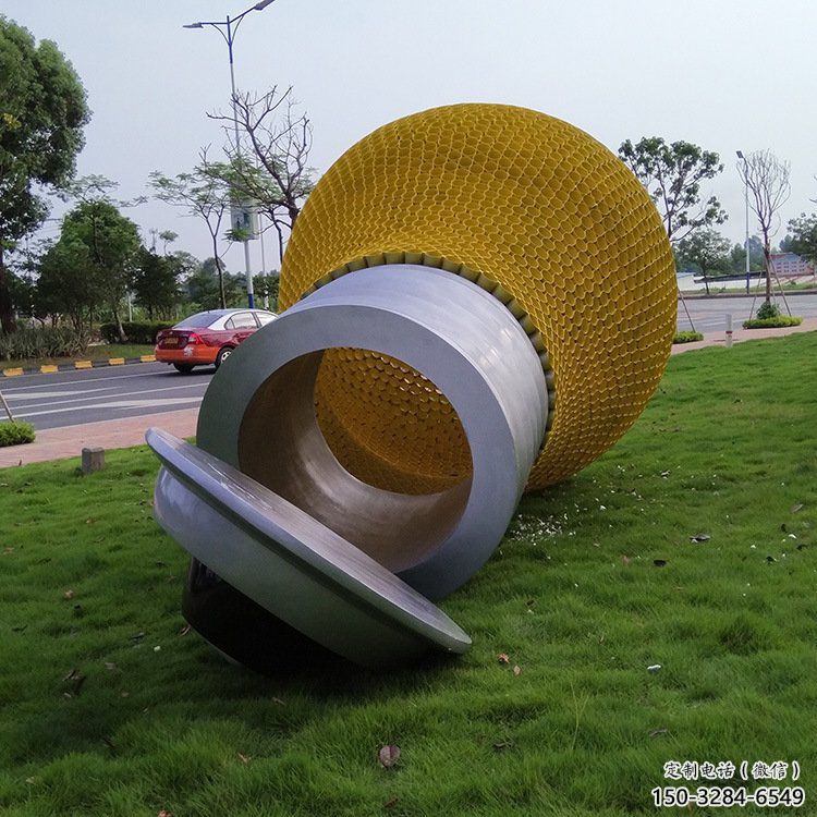 拉絲燈泡雕塑 鏤空創(chuàng)意電燈泡雕塑 別墅區(qū)電燈泡雕塑 拉絲燈泡雕塑 鏤空創(chuàng)意電燈泡雕塑 別墅區(qū)電燈泡雕塑