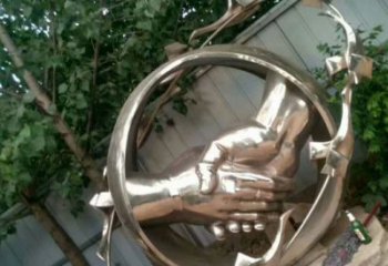 啞光握手雕塑 拉絲雕塑 步行街誠信雕塑