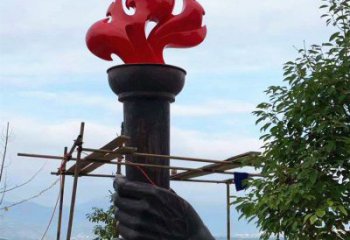 鋼管火把雕塑 異形噴水星火相傳主題 農(nóng)村篝火雕塑