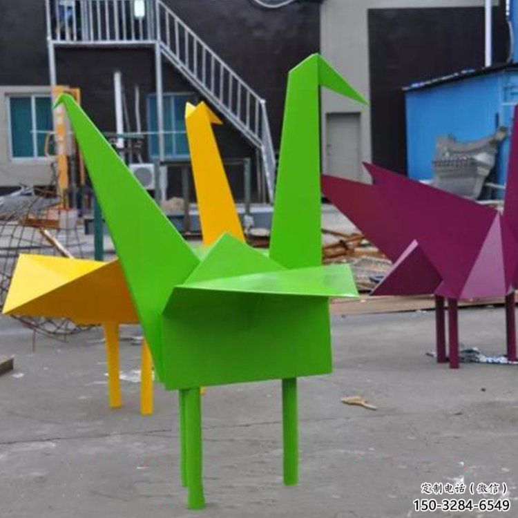 公園千紙鶴雕塑 創(chuàng)意企業(yè)鶴鳥雕塑 美陳折紙風(fēng)格 公園千紙鶴雕塑 創(chuàng)意企業(yè)鶴鳥雕塑 美陳折紙風(fēng)格