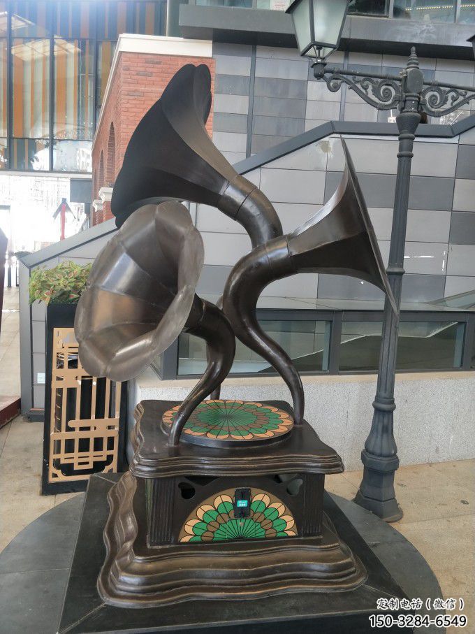 大型麥克風雕塑 歐式步行街話筒雕塑 彩繪音樂雕塑 大型麥克風雕塑 歐式步行街話筒雕塑 彩繪音樂雕塑