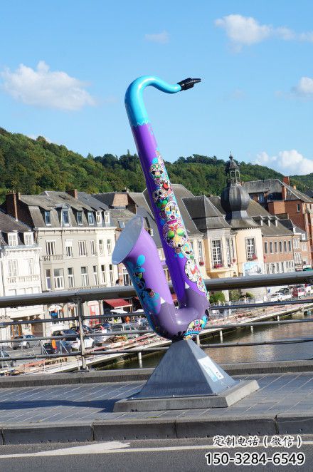 公園薩克斯雕塑 鏡面公園樂器雕塑 景觀西方樂隊雕塑 公園薩克斯雕塑 鏡面公園樂器雕塑 景觀西方樂隊雕塑