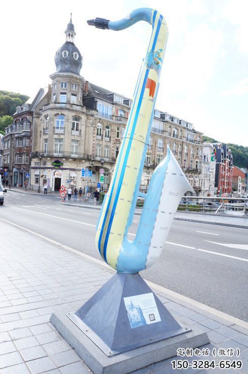戶外薩克斯雕塑 噴漆樂器雕塑 燈光西方樂隊雕塑 戶外薩克斯雕塑 噴漆樂器雕塑 燈光西方樂隊雕塑