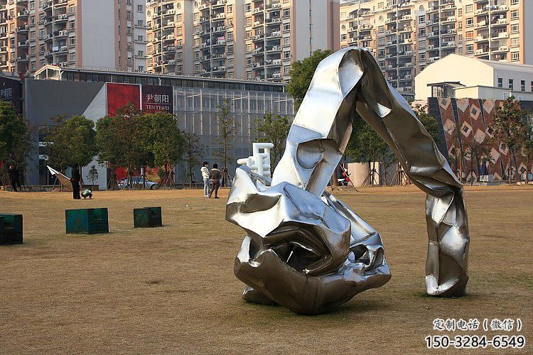 仿真鵝卵石雕塑 電鍍現(xiàn)代空心石雕塑 部隊雕塑 仿真鵝卵石雕塑 電鍍現(xiàn)代空心石雕塑 部隊雕塑