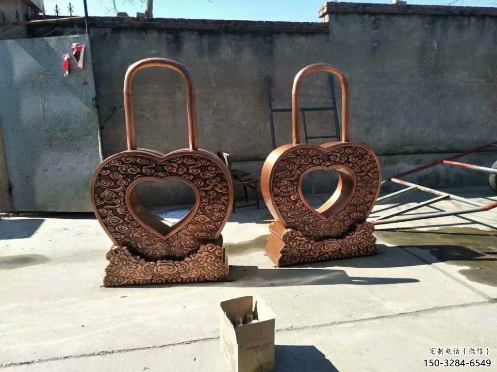 大型商場鎖子雕塑 仿真同心鎖雕塑 鏡面雕塑 大型商場鎖子雕塑 仿真同心鎖雕塑 鏡面雕塑