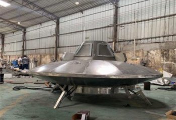戶外飛碟雕塑廠家 噴漆飛船雕塑 燈光宇宙雕塑