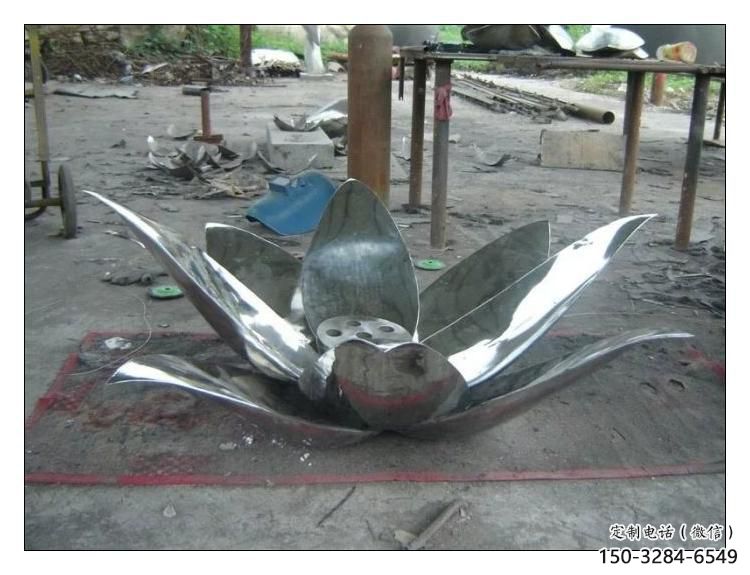 鏡面蓮花雕塑 烤漆大型花卉雕塑 彩繪水蓮花雕塑 鏡面蓮花雕塑 烤漆大型花卉雕塑 彩繪水蓮花雕塑