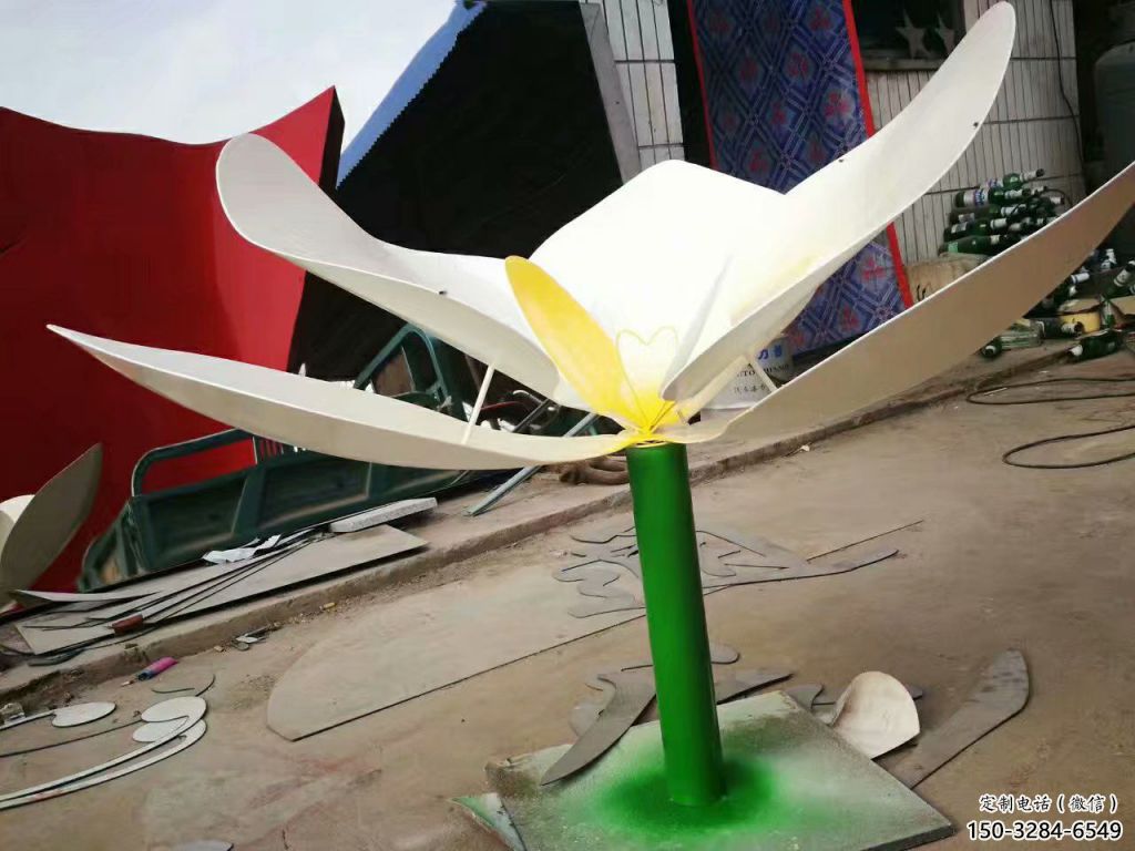 拉絲蘭花雕塑 鏤空創(chuàng)意雕塑 別墅區(qū)雕塑 拉絲蘭花雕塑 鏤空創(chuàng)意雕塑 別墅區(qū)雕塑