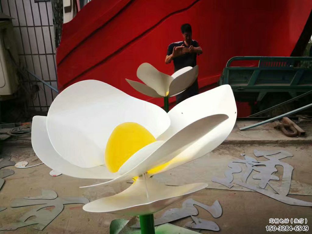 美陳蘭花雕塑 異形噴水雕塑 酒店玉蘭花雕塑 美陳蘭花雕塑 異形噴水雕塑 酒店玉蘭花雕塑