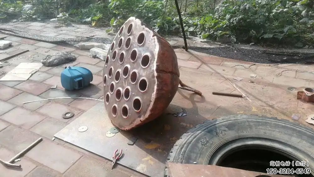 鋼管蓮蓬雕塑 異形噴水植物雕塑 農村雕塑 鋼管蓮蓬雕塑 異形噴水植物雕塑 農村雕塑