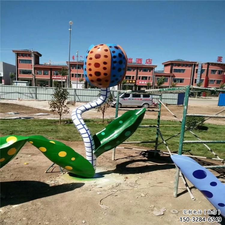 噴漆喇叭花雕塑 中式村口花卉雕塑 草地雕塑 噴漆喇叭花雕塑 中式村口花卉雕塑 草地雕塑