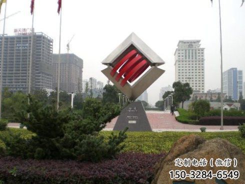 廣場中國結雕塑廠家,烤漆工藝制作,民俗文化標識 廣場中國結雕塑廠家,烤漆工藝制作,民俗文化標識