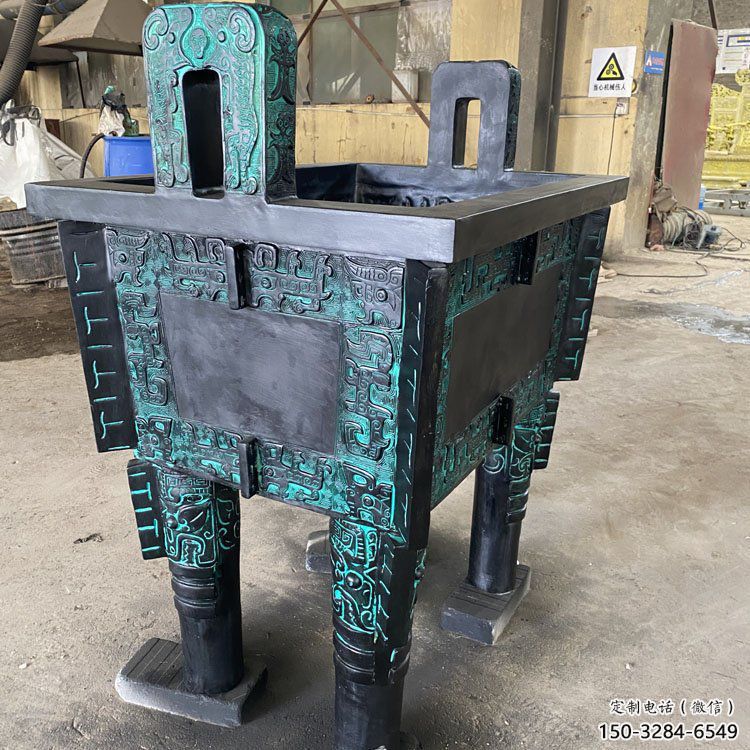 四足大克鼎雕塑生產廠家 四足大克鼎雕塑生產廠家