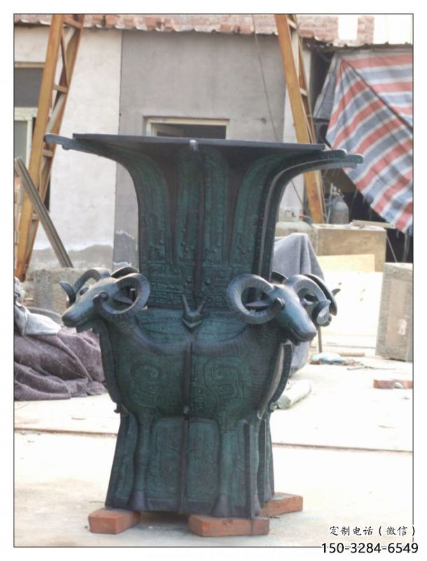 古代四羊方尊銅雕造型 古代四羊方尊銅雕造型