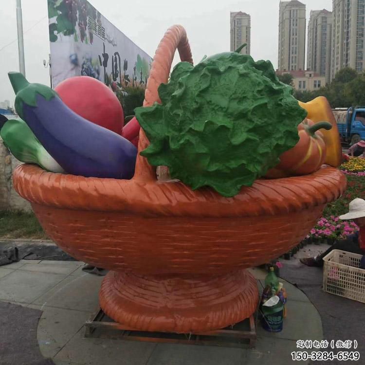 果籃雕塑觀賞型，街景小品，白菜果籃雕塑常用