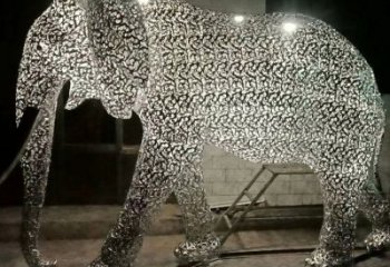 現(xiàn)代藝術(shù)大象雕塑展品，室外軟裝，鏤空大象雕塑訂做