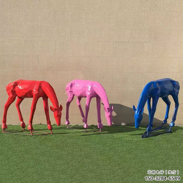 彩繪小鹿雕塑通用,花園小品,景觀烤漆小鹿雕塑優(yōu)價 彩繪小鹿雕塑通用,花園小品,景觀烤漆小鹿雕塑優(yōu)價