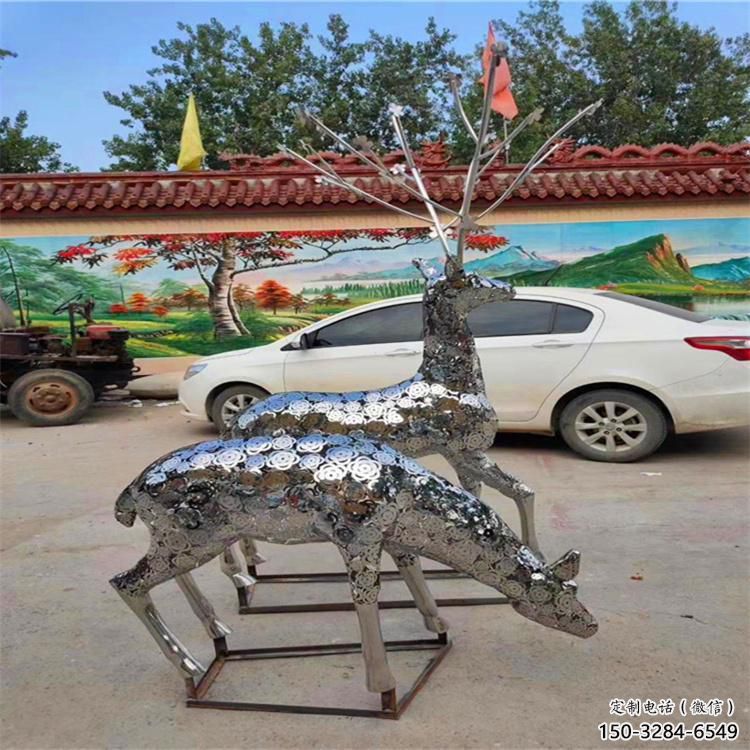 小鹿雕塑擺件制造,酒店擺件,景觀鏤空小鹿雕塑選定 小鹿雕塑擺件制造,酒店擺件,景觀鏤空小鹿雕塑選定