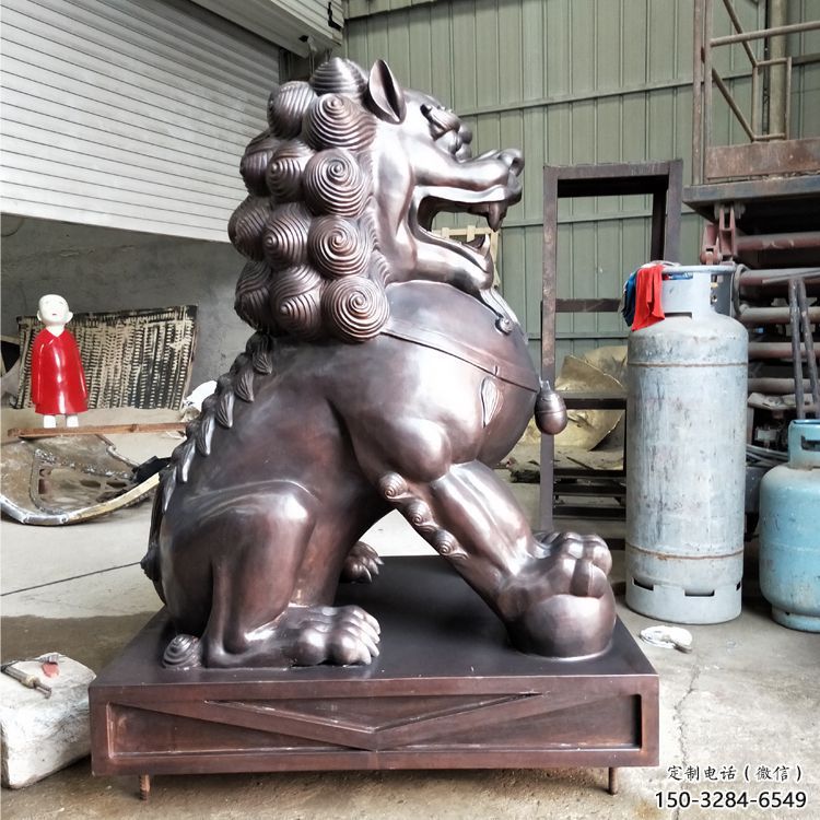 獅子雕塑優選，城市裝飾，展示蹲獅雕塑定做