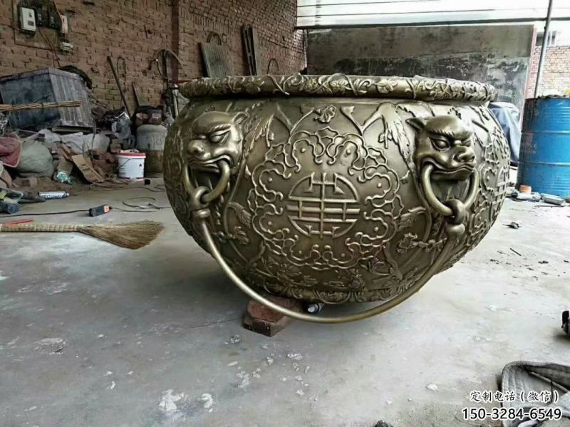 花紋圖太平缸銅雕 花紋圖太平缸銅雕