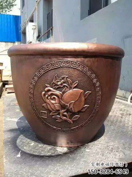 壽桃圖紫銅缸雕塑 壽桃圖紫銅缸雕塑