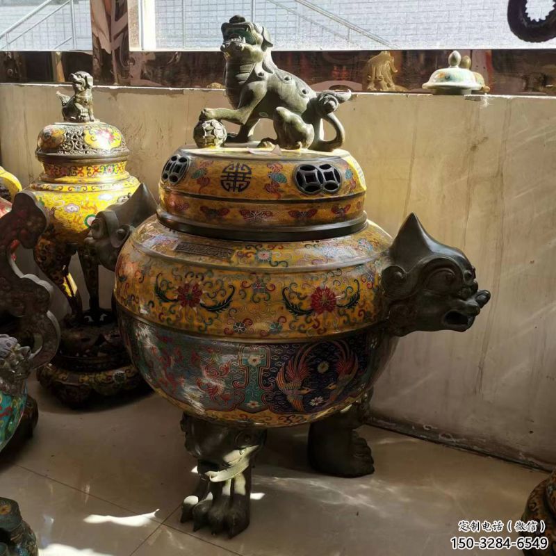 獅子彩球博山爐雕塑 獅子彩球博山爐雕塑