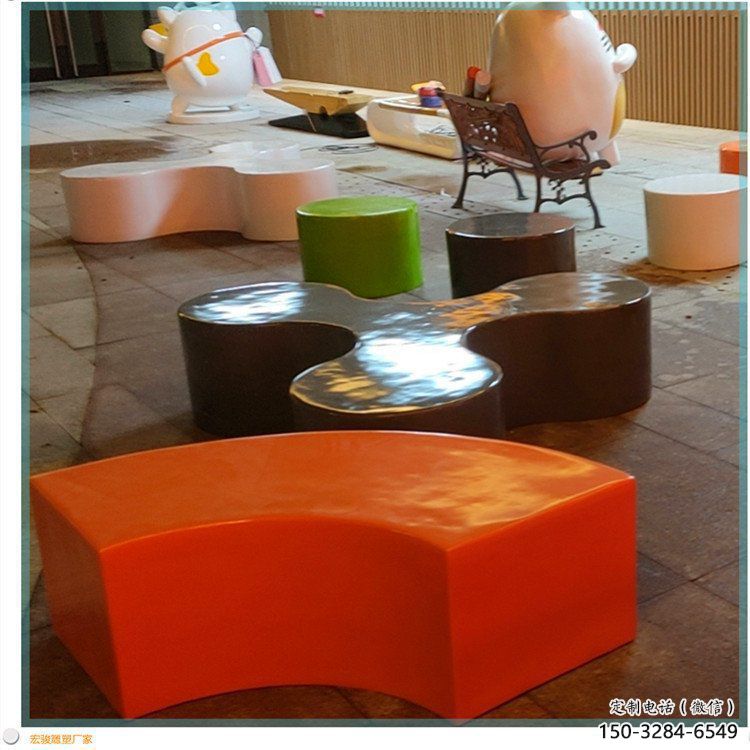 玻璃鋼幾何造型坐凳雕塑制作 玻璃鋼幾何造型坐凳雕塑制作