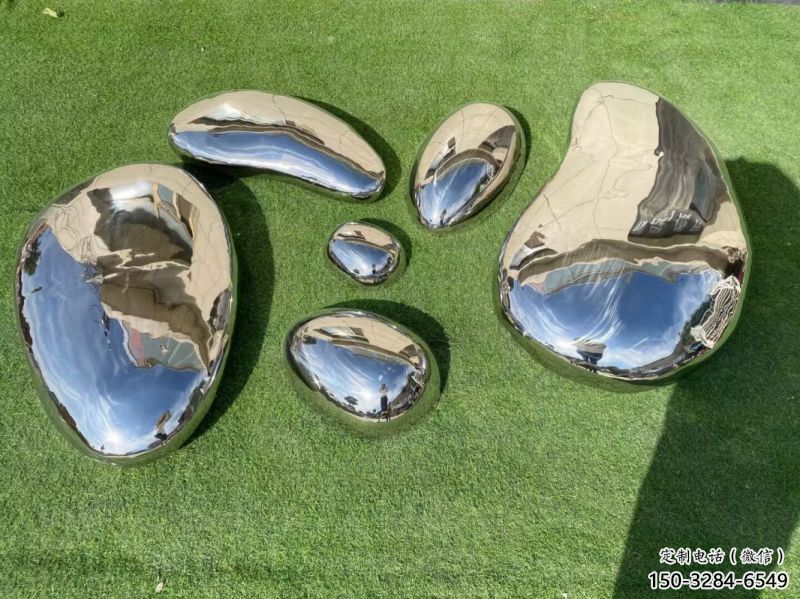 街頭石塊雕塑 街頭石塊雕塑