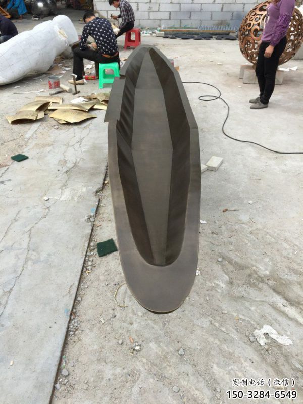 小船雕塑批發(fā)，美陳雕塑，小船銅雕塑生產(chǎn)商