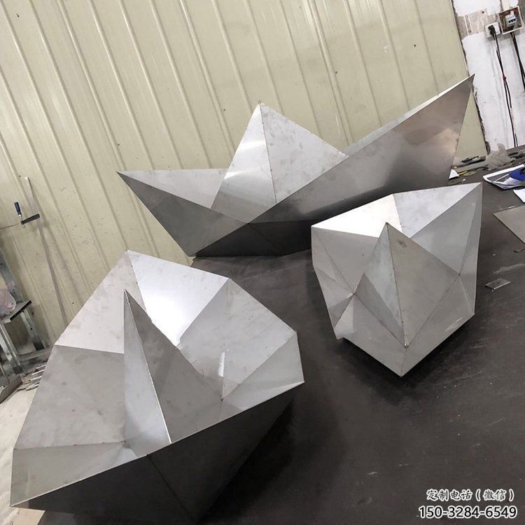 紙船雕塑承接,鋼管組合,室外折紙船雕塑特供 紙船雕塑承接,鋼管組合,室外折紙船雕塑特供